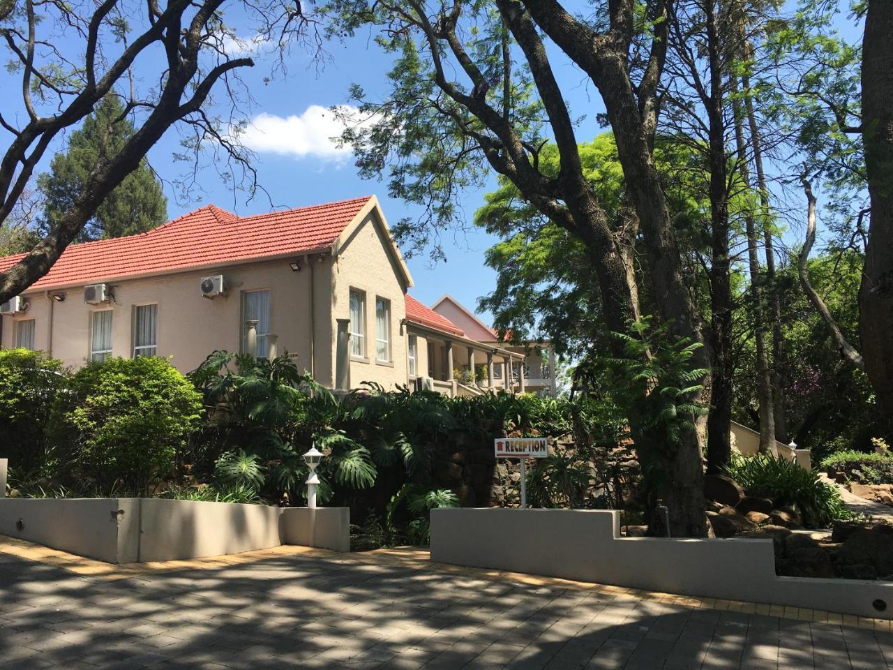 Peaches & Cream Bed & Breakfast レディスミス エクステリア 写真