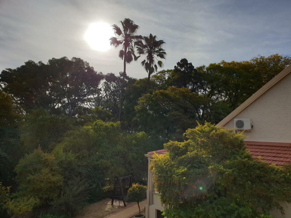 Peaches & Cream Bed & Breakfast レディスミス エクステリア 写真